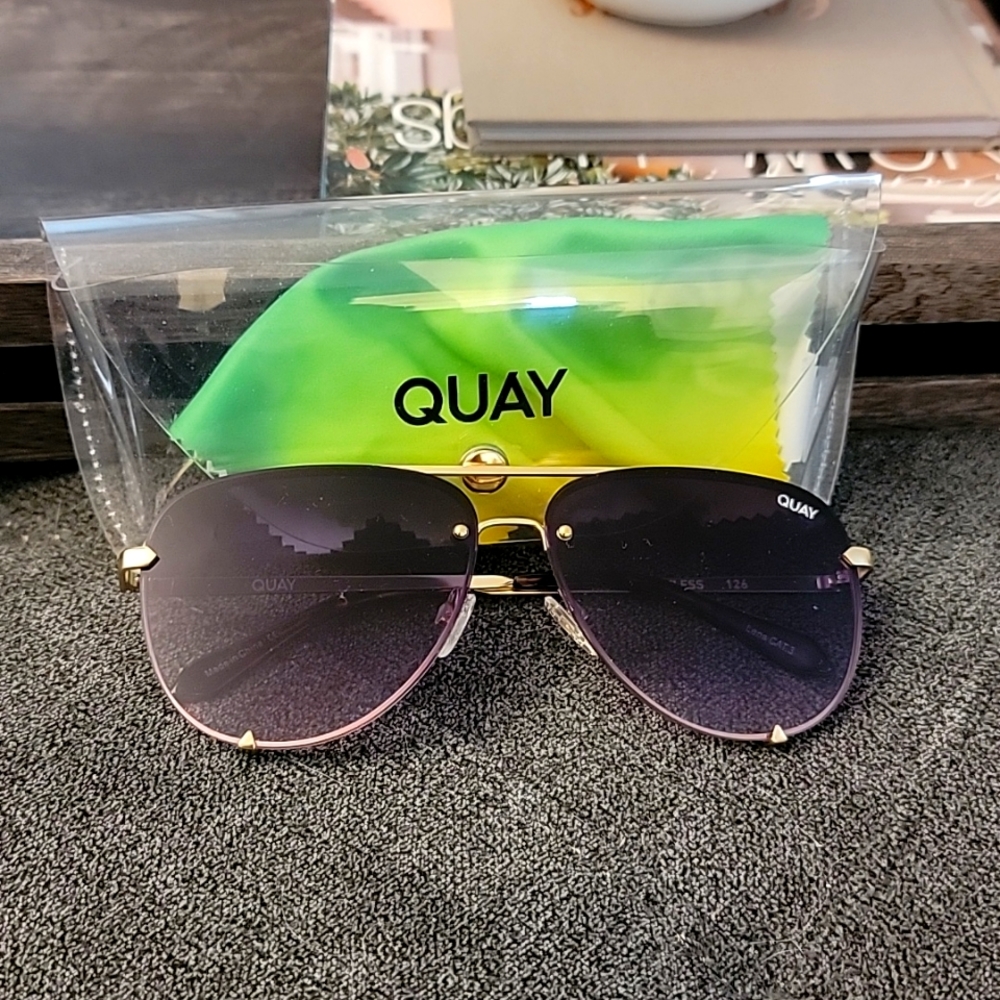 Quay High Key Mini - Gold / Pink Fade